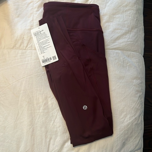 Lululemon leggings - Picture 1 of 1